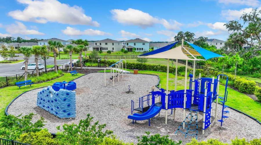 Palmetto, Florida 34221, 4 Bedroom Bedrooms, ,2 Bathroombathrooms,Residential,For Sale,Silver Moonlight,0,Mfra4694445