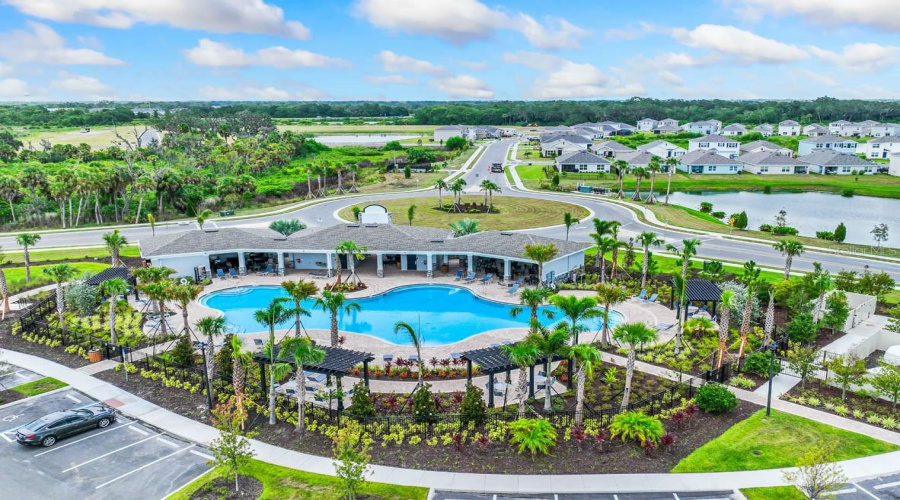 Palmetto, Florida 34221, 4 Bedroom Bedrooms, ,2 Bathroombathrooms,Residential,For Sale,Silver Moonlight,0,Mfra4694445