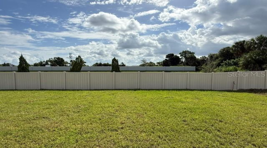 Palmetto, Florida 34221, 4 Bedroom Bedrooms, ,2 Bathroombathrooms,Residential,For Sale,Silver Moonlight,0,Mfra4694445