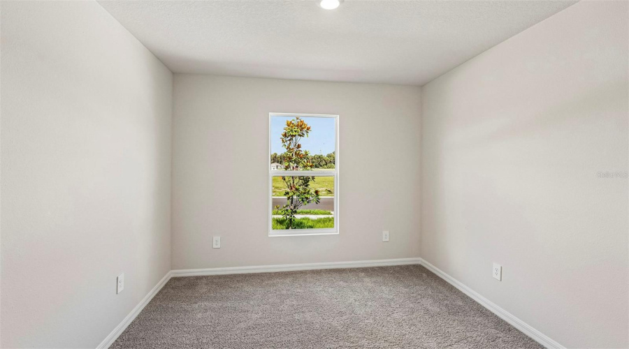 Parrish, Florida 34219, 5 Bedroom Bedrooms, ,2 Bathroombathrooms,Residential,For Sale,Old Canoe,0,Mfra4682567