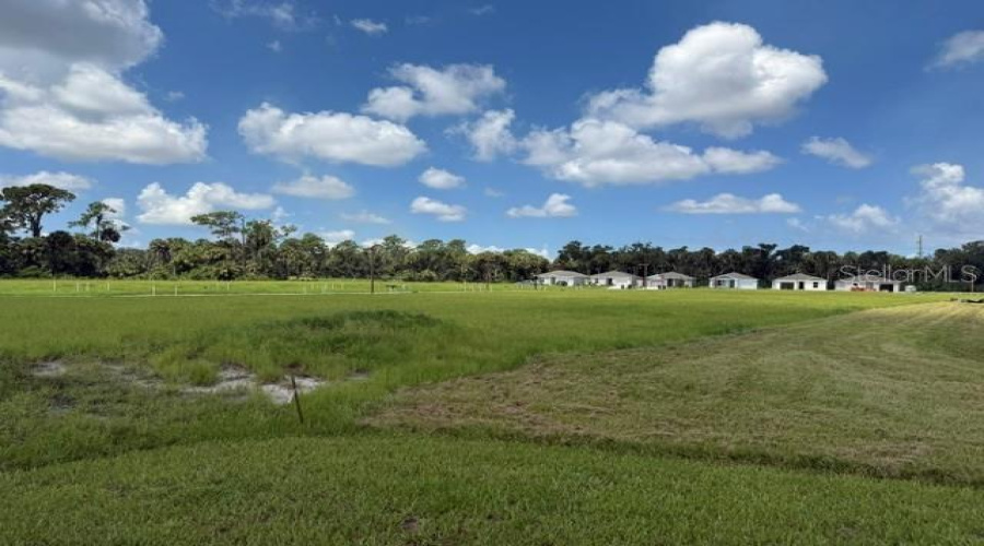 Parrish, Florida 34219, 5 Bedroom Bedrooms, ,2 Bathroombathrooms,Residential,For Sale,Old Canoe,0,Mfra4682567