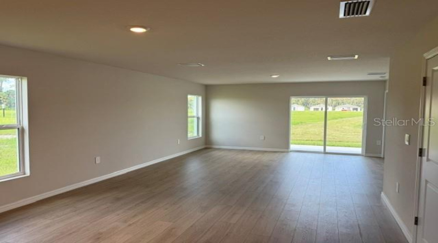 Parrish, Florida 34219, 5 Bedroom Bedrooms, ,2 Bathroombathrooms,Residential,For Sale,Old Canoe,0,Mfra4682567