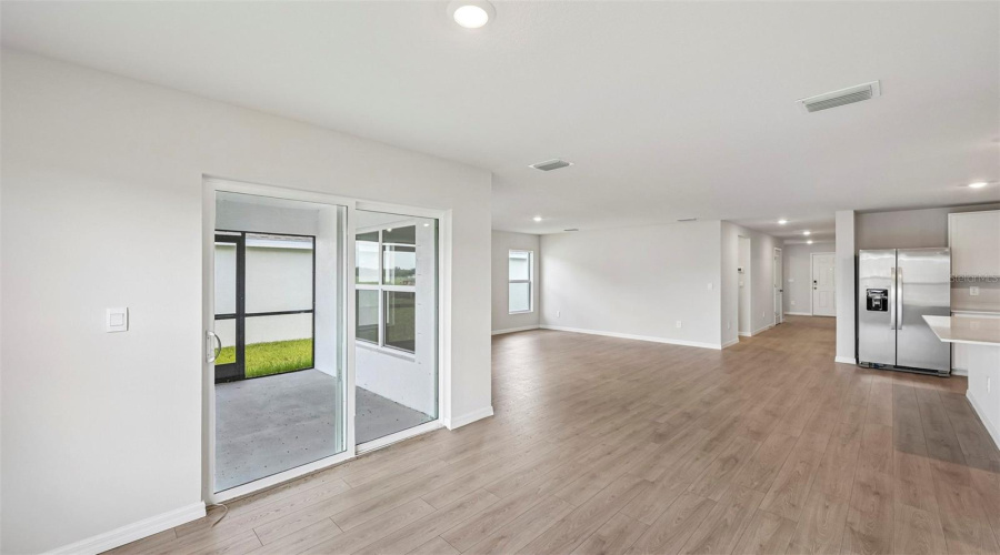Parrish, Florida 34219, 5 Bedroom Bedrooms, ,3 Bathroombathrooms,Residential,For Sale,Bending Creek,0,Mfra4674694