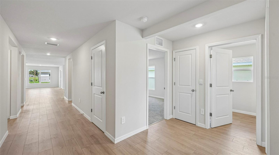 Parrish, Florida 34219, 5 Bedroom Bedrooms, ,3 Bathroombathrooms,Residential,For Sale,Bending Creek,0,Mfra4674694