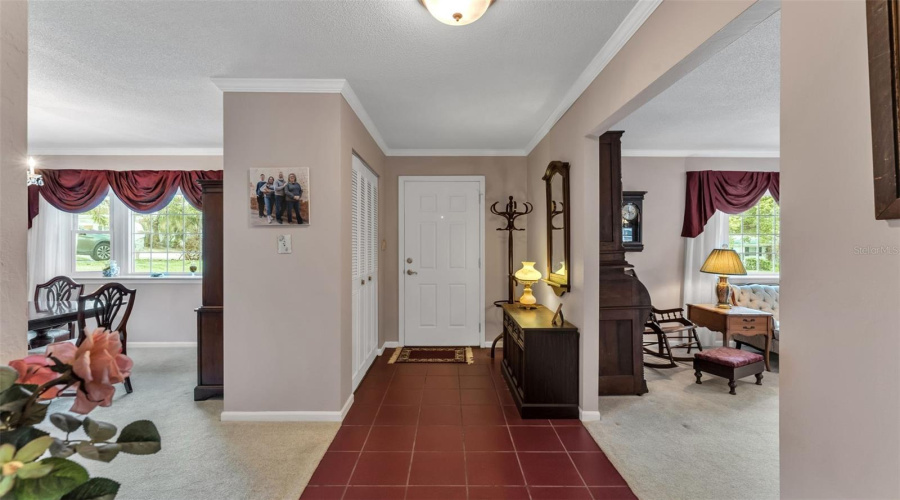 Lakeland, Florida 33803, 4 Bedroom Bedrooms, ,3 Bathroombathrooms,Residential,For Sale,Woodward,0,Mfrl4960632