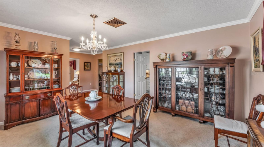 Lakeland, Florida 33803, 4 Bedroom Bedrooms, ,3 Bathroombathrooms,Residential,For Sale,Woodward,0,Mfrl4960632