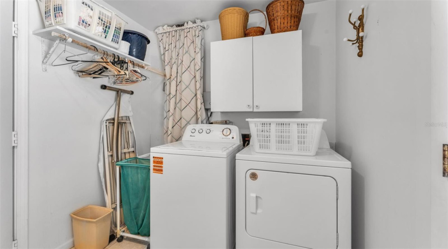 Laundry Room Attached To Garage