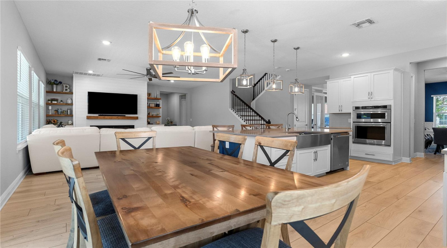 Winter Park, Florida 32792, 6 Bedroom Bedrooms, ,4 Bathroombathrooms,Residential,For Sale,Wading Waters,0,Mfro6436548