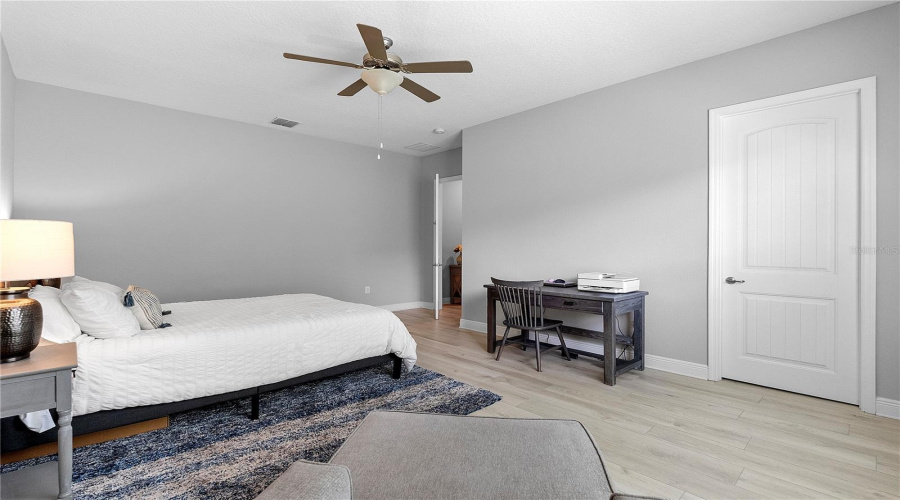 Winter Park, Florida 32792, 6 Bedroom Bedrooms, ,4 Bathroombathrooms,Residential,For Sale,Wading Waters,0,Mfro6436548