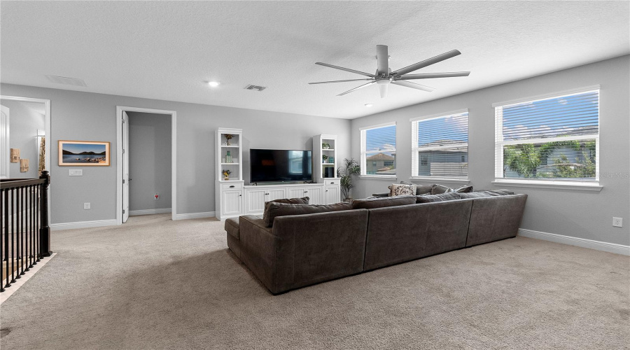 Winter Park, Florida 32792, 6 Bedroom Bedrooms, ,4 Bathroombathrooms,Residential,For Sale,Wading Waters,0,Mfro6436548