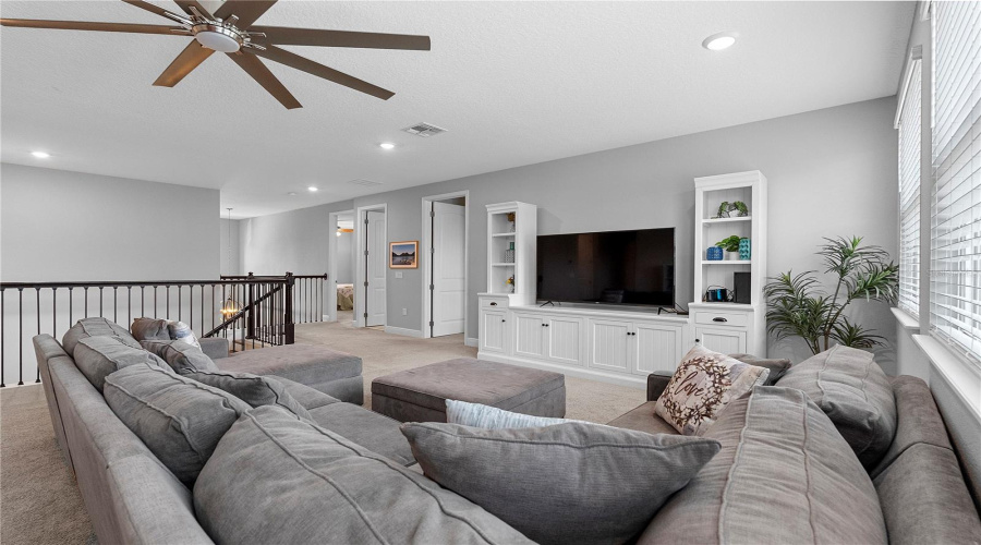 Winter Park, Florida 32792, 6 Bedroom Bedrooms, ,4 Bathroombathrooms,Residential,For Sale,Wading Waters,0,Mfro6436548