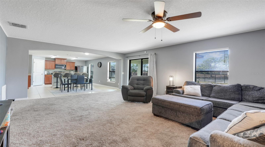 Lakeland, Florida 33805, 4 Bedroom Bedrooms, ,2 Bathroombathrooms,Residential,For Sale,Elsinore,0,Mfrs5142925