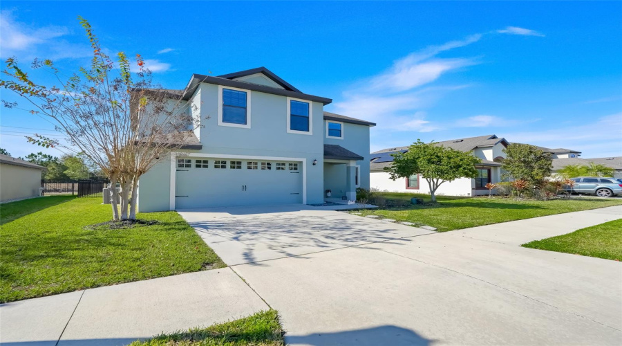 Lakeland, Florida 33805, 4 Bedroom Bedrooms, ,2 Bathroombathrooms,Residential,For Sale,Elsinore,0,Mfrs5142925