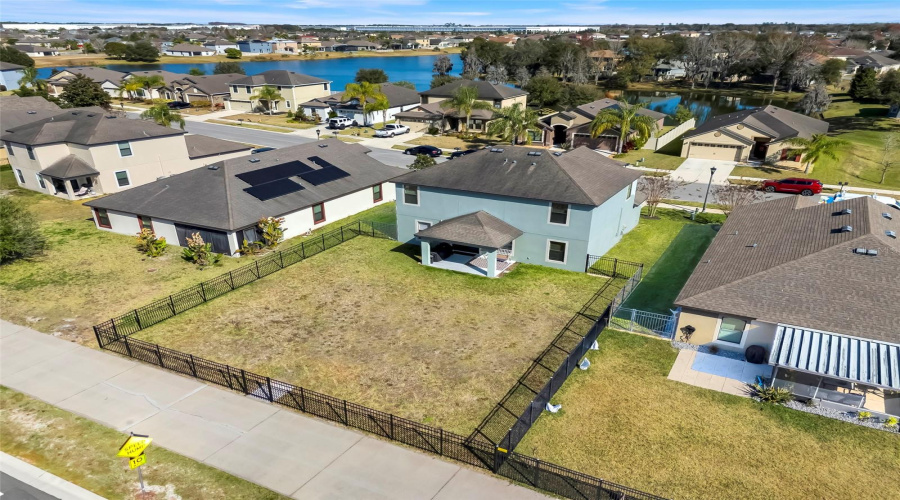 Lakeland, Florida 33805, 4 Bedroom Bedrooms, ,2 Bathroombathrooms,Residential,For Sale,Elsinore,0,Mfrs5142925