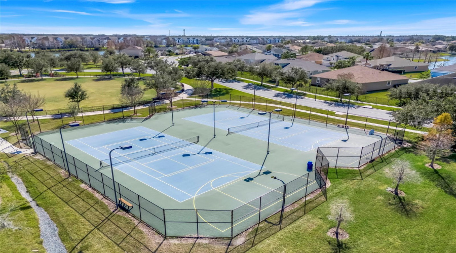 Lakeland, Florida 33805, 4 Bedroom Bedrooms, ,2 Bathroombathrooms,Residential,For Sale,Elsinore,0,Mfrs5142925