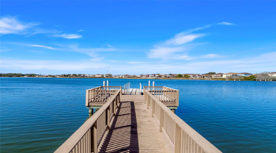 Lakeland, Florida 33805, 4 Bedroom Bedrooms, ,2 Bathroombathrooms,Residential,For Sale,Elsinore,0,Mfrs5142925