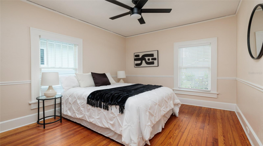 St Petersburg, Florida 33701, 2 Bedroom Bedrooms, ,1 Bathroombathrooms,Residential,For Sale,11Th,0,Mfrtb8530535