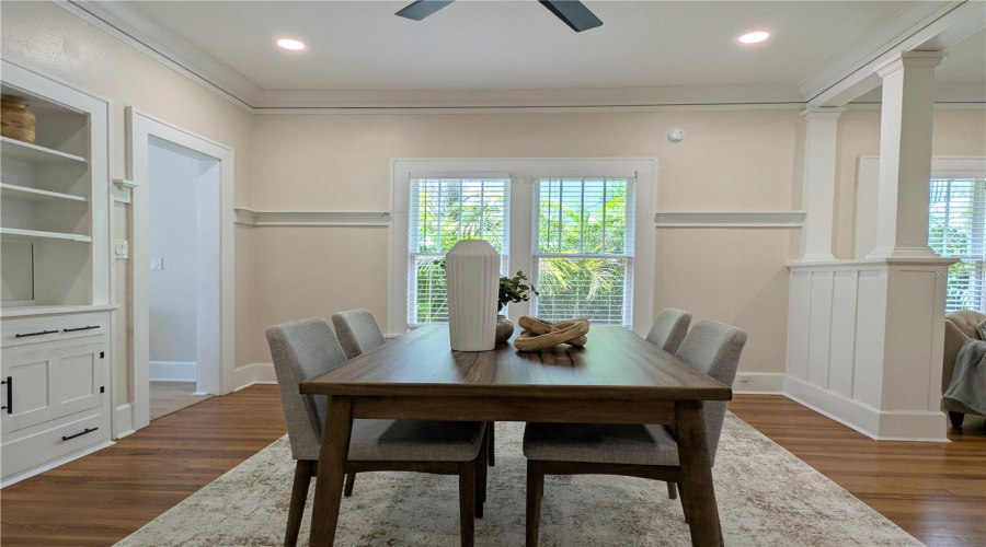 St Petersburg, Florida 33701, 2 Bedroom Bedrooms, ,1 Bathroombathrooms,Residential,For Sale,11Th,0,Mfrtb8530535