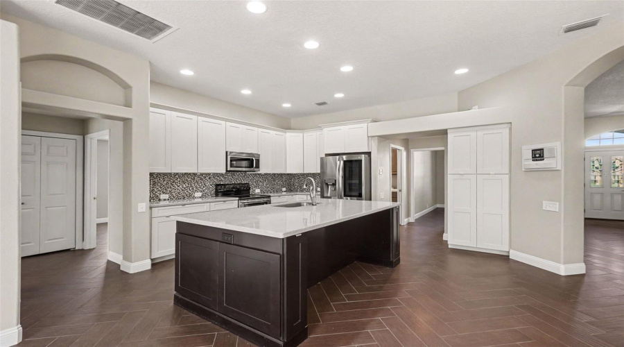 Parrish, Florida 34219, 3 Bedroom Bedrooms, ,2 Bathroombathrooms,Residential,For Sale,Oak Ridge,0,Mfro6421096