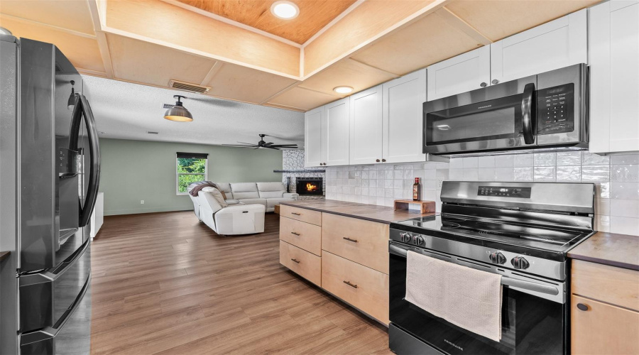 Edgewater, Florida 32141, 4 Bedroom Bedrooms, ,2 Bathroombathrooms,Residential,For Sale,Yule Tree,0,Mfrv4950119