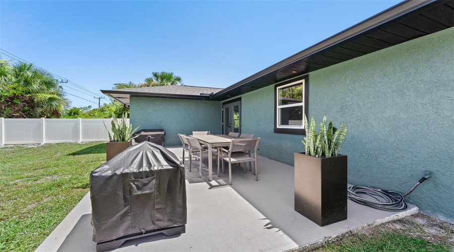 Edgewater, Florida 32141, 4 Bedroom Bedrooms, ,2 Bathroombathrooms,Residential,For Sale,Yule Tree,0,Mfrv4950119