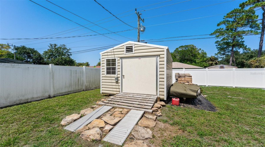 Edgewater, Florida 32141, 4 Bedroom Bedrooms, ,2 Bathroombathrooms,Residential,For Sale,Yule Tree,0,Mfrv4950119