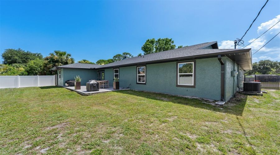 Edgewater, Florida 32141, 4 Bedroom Bedrooms, ,2 Bathroombathrooms,Residential,For Sale,Yule Tree,0,Mfrv4950119