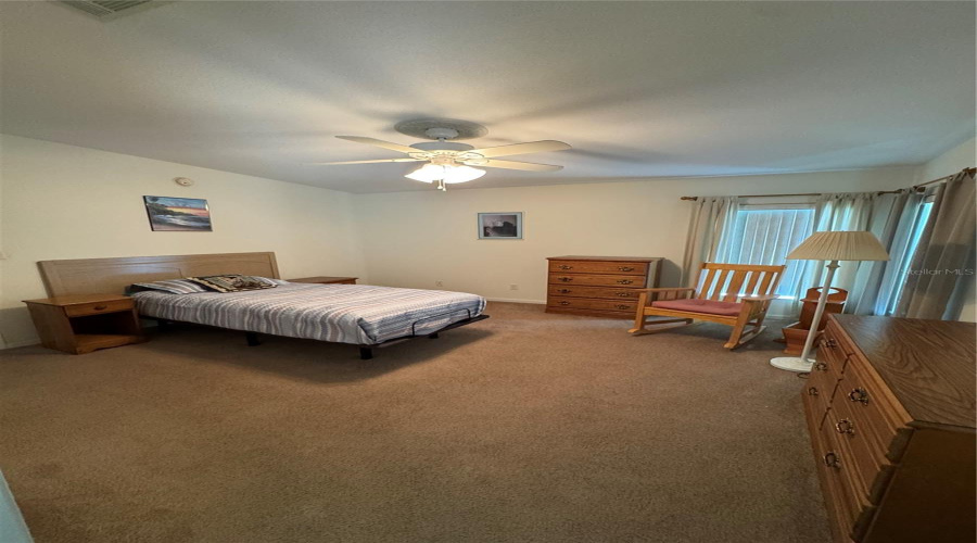 Zephyrhills, Florida 33541, 3 Bedroom Bedrooms, ,2 Bathroombathrooms,Residential,For Sale,Gill,0,Mfrtb8520048