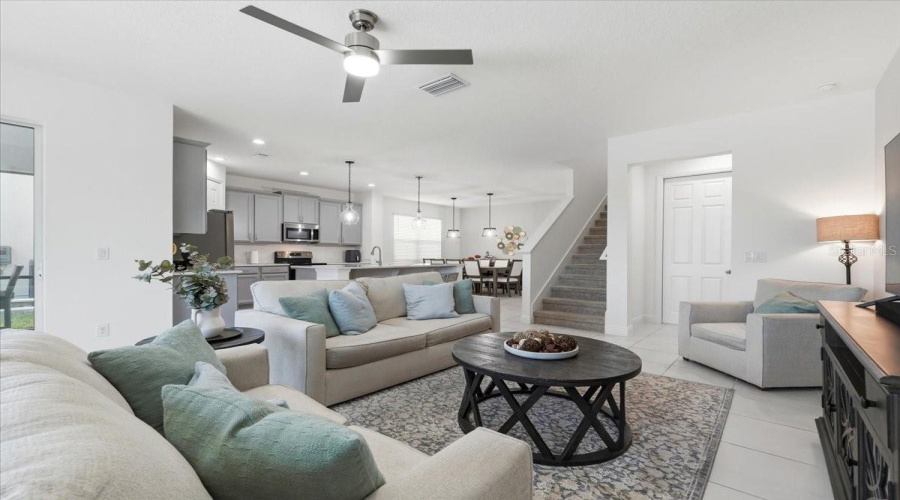 St Cloud, Florida 34772, 5 Bedroom Bedrooms, ,3 Bathroombathrooms,Residential,For Sale,Down,0,Mfrp4939138