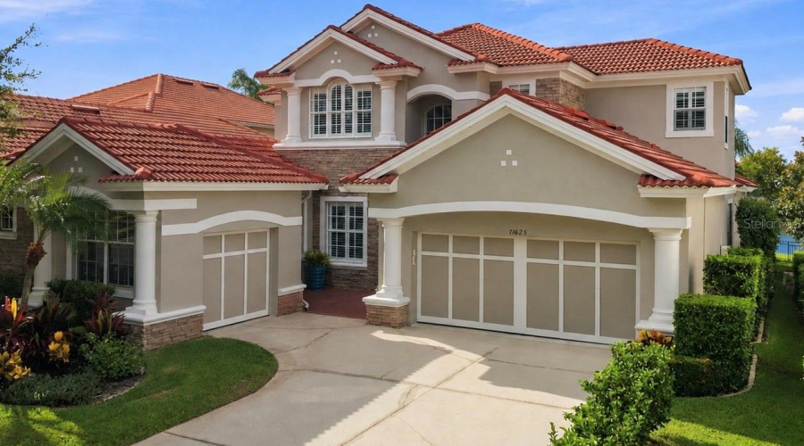 Tampa, Florida 33626, 4 Bedroom Bedrooms, ,3 Bathroombathrooms,Residential,For Sale,Bristol Chase,0,Mfrtb8541502