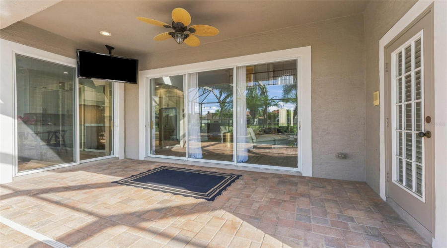 Tampa, Florida 33626, 4 Bedroom Bedrooms, ,3 Bathroombathrooms,Residential,For Sale,Bristol Chase,0,Mfrtb8541502