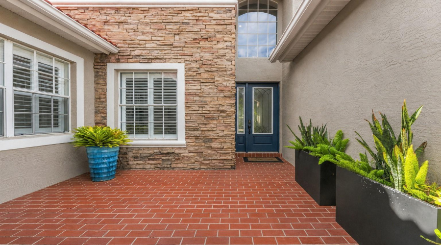 Tampa, Florida 33626, 4 Bedroom Bedrooms, ,3 Bathroombathrooms,Residential,For Sale,Bristol Chase,0,Mfrtb8541502