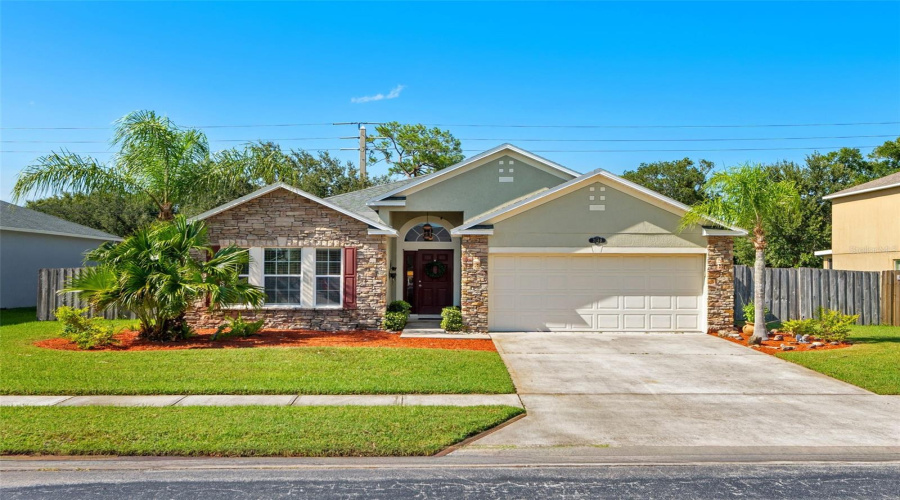 West Melbourne, Florida 32904, 3 Bedroom Bedrooms, ,2 Bathroombathrooms,Residential,For Sale,Charon,0,Mfro6436002
