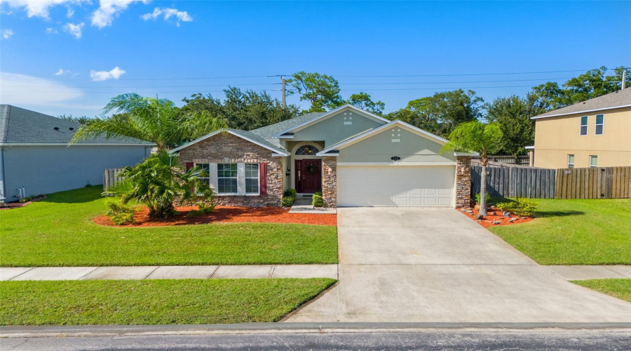 West Melbourne, Florida 32904, 3 Bedroom Bedrooms, ,2 Bathroombathrooms,Residential,For Sale,Charon,0,Mfro6436002