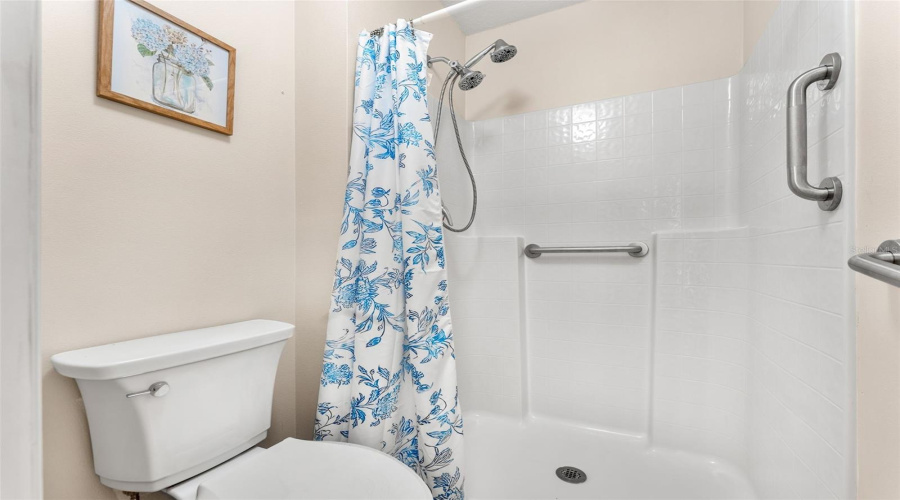 West Melbourne, Florida 32904, 3 Bedroom Bedrooms, ,2 Bathroombathrooms,Residential,For Sale,Charon,0,Mfro6436002
