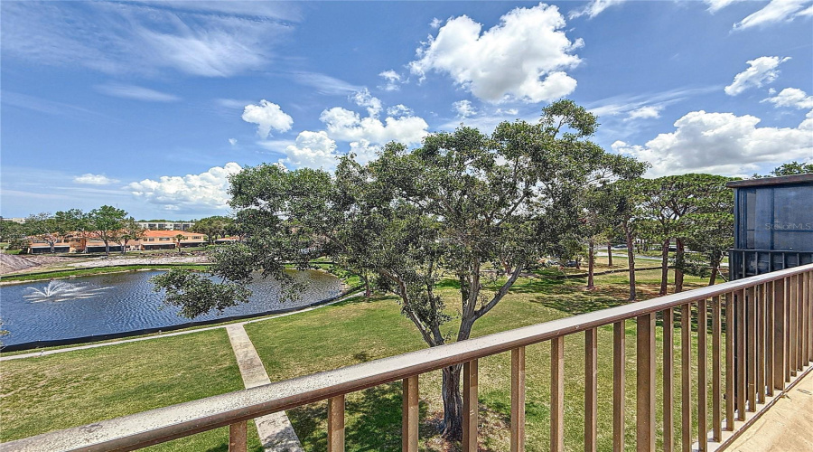 St Petersburg, Florida 33709, 2 Bedroom Bedrooms, ,2 Bathroombathrooms,Residential,For Sale,80Th,0,Mfrtb8428997