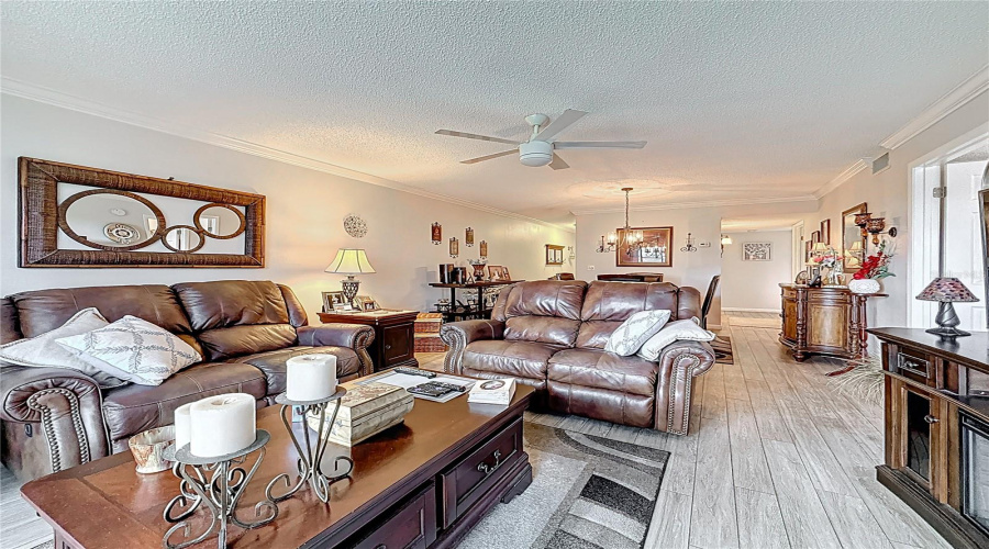 St Petersburg, Florida 33709, 2 Bedroom Bedrooms, ,2 Bathroombathrooms,Residential,For Sale,80Th,0,Mfrtb8428997