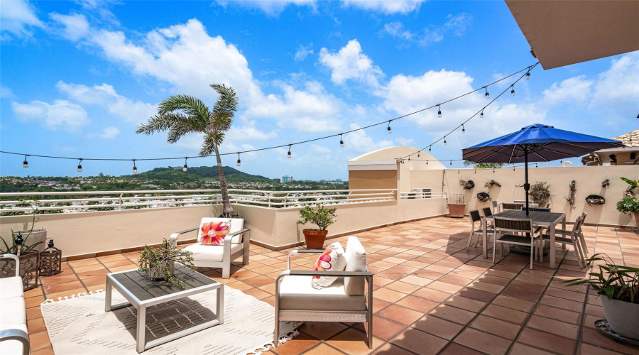 Guaynabo, Puerto Rico 00969, 4 Bedroom Bedrooms, ,3 Bathroombathrooms,Residential,For Sale,Palma Real Ave.,0,Mfrpr9115658