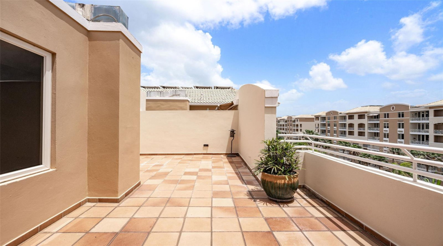 Guaynabo, Puerto Rico 00969, 4 Bedroom Bedrooms, ,3 Bathroombathrooms,Residential,For Sale,Palma Real Ave.,0,Mfrpr9115658
