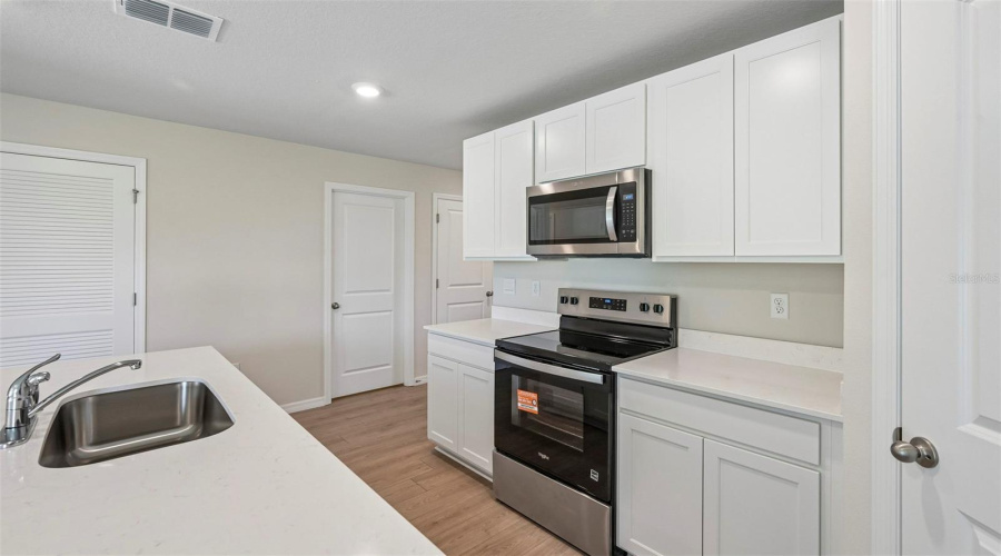 Palmetto, Florida 34221, 5 Bedroom Bedrooms, ,2 Bathroombathrooms,Residential,For Sale,44Th,0,Mfra4689773