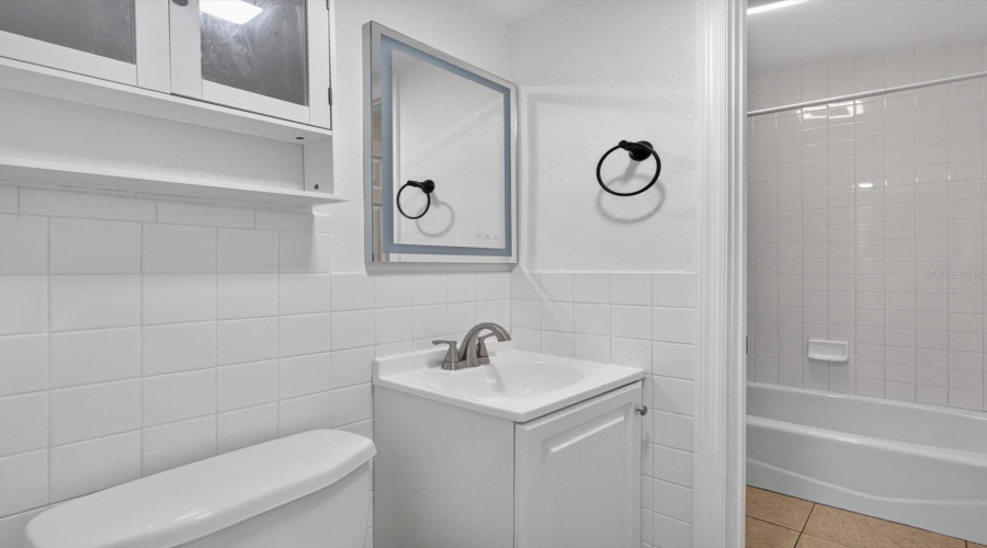 Lakeland, Florida 33803, 3 Bedroom Bedrooms, ,1 Bathroombathrooms,Residential,For Sale,Westover,0,Mfrl4963528