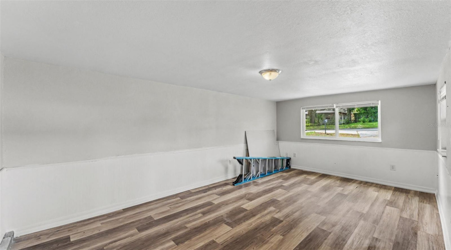 Huge Bonus Room, 4Th Bedroom, Gym, Office, Flex Space. Seperate Enterance From Left Side Of Home