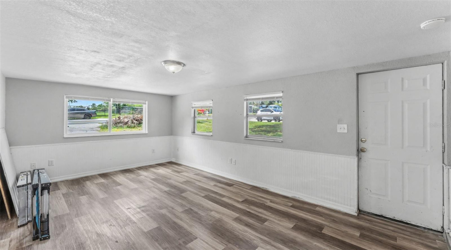 Huge Bonus Room, 4Th Bedroom, Gym, Office, Flex Space. Seperate Enterance From Left Side Of Home