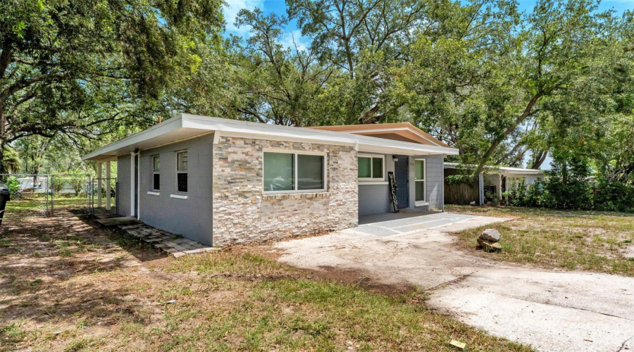 Lakeland, Florida 33803, 3 Bedroom Bedrooms, ,1 Bathroombathrooms,Residential,For Sale,Westover,0,Mfrl4963528