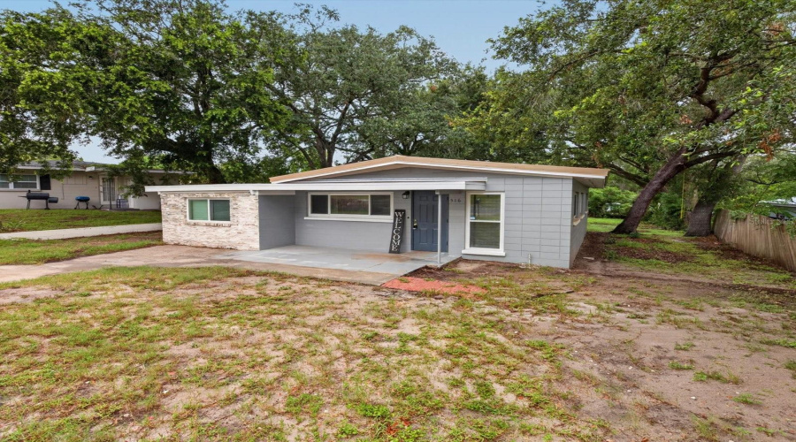 Lakeland, Florida 33803, 3 Bedroom Bedrooms, ,1 Bathroombathrooms,Residential,For Sale,Westover,0,Mfrl4963528