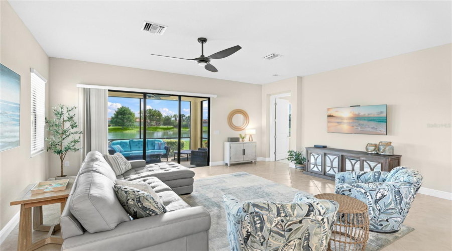Venice, Florida 34293, 2 Bedroom Bedrooms, ,2 Bathroombathrooms,Residential,For Sale,Crooked Creek,0,Mfra4699787