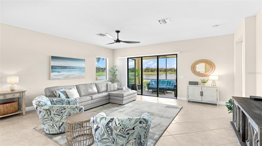 Venice, Florida 34293, 2 Bedroom Bedrooms, ,2 Bathroombathrooms,Residential,For Sale,Crooked Creek,0,Mfra4699787