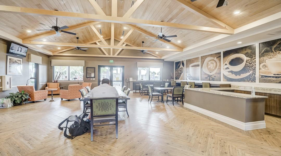 Venice, Florida 34293, 2 Bedroom Bedrooms, ,2 Bathroombathrooms,Residential,For Sale,Crooked Creek,0,Mfra4699787