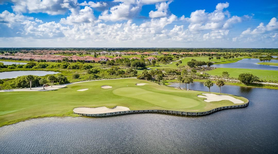 Venice, Florida 34293, 2 Bedroom Bedrooms, ,2 Bathroombathrooms,Residential,For Sale,Crooked Creek,0,Mfra4699787