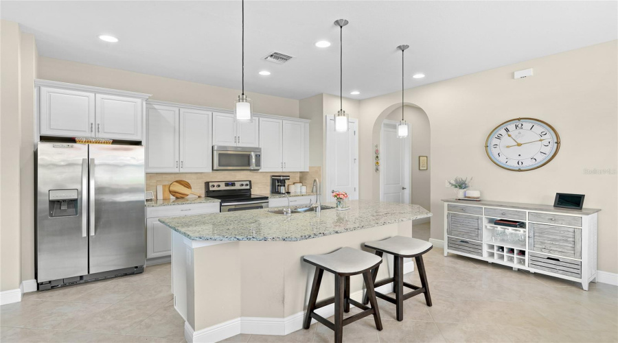 Venice, Florida 34293, 2 Bedroom Bedrooms, ,2 Bathroombathrooms,Residential,For Sale,Crooked Creek,0,Mfra4699787